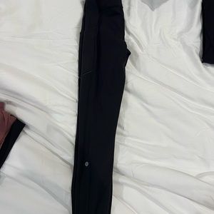 Lululemon leggings size 4